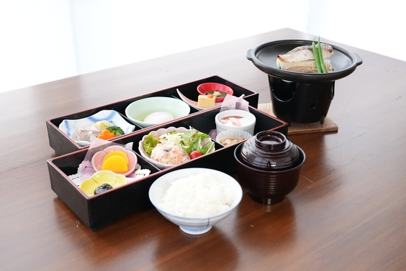 【日曜◇祝日限定】ホリデープラン◆通常料金より３０％ＯＦＦ◆≪朝食付き≫